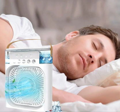 Mini Refroidisseur D’air Portable À Glaçons À 3 Vitesses avec LED intégré  مبرد هواء صغير محمول على شكل مكعبات ثلج بثلاث سرعات ومزود بإضاءة LED مدمجة.